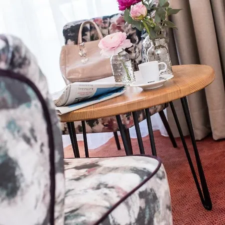 Aparthotel Wunder S Ferienpension Portschach am Woerthersee