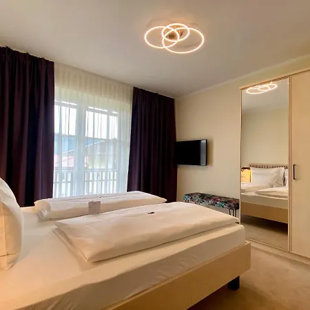 Wunder S Ferienpension Aparthotel 4*