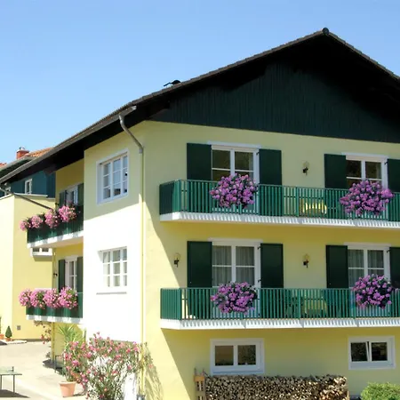 Wunder S Ferienpension 4* Portschach am Woerthersee