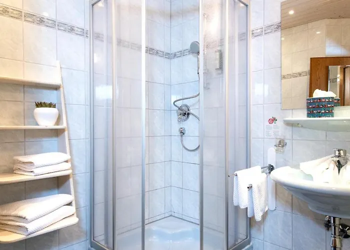 Wunder S Ferienpension Apartahotel 4*